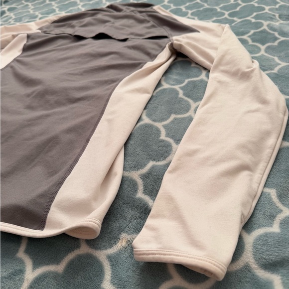 Fabletics Women’s medium white and gray jacket - Picture 13 of 13